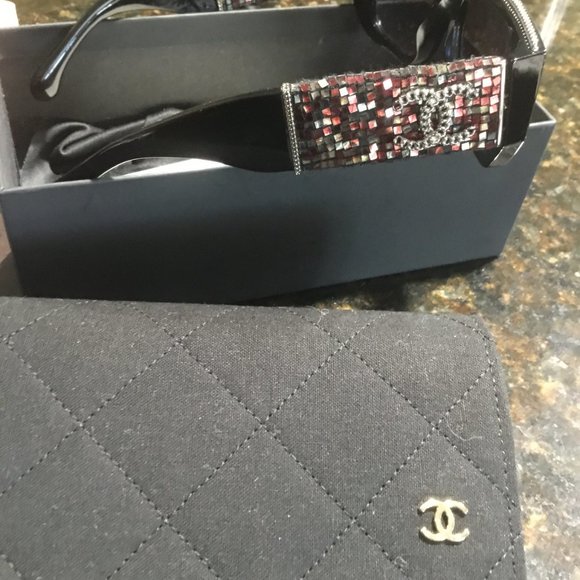 Chanel Sunglasses New - Picture 2 of 8